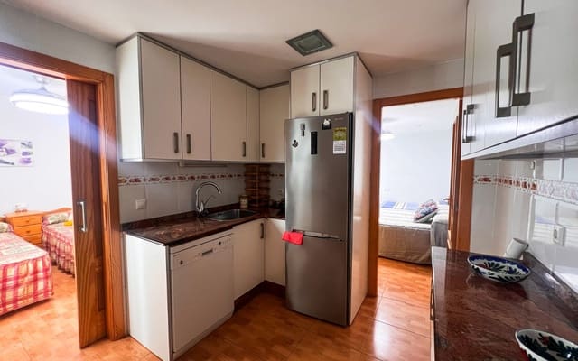 3 soveværelse Lejlighed til salg i Guardamar Playa, Guardamar del Segura - € 206.000 (Ref: 9805208)