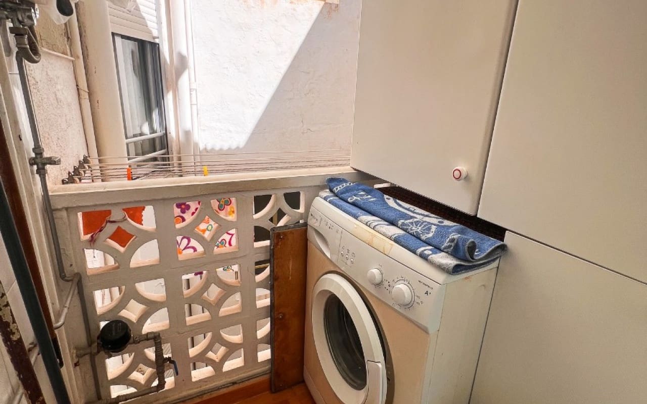 Apartamento de 3 habitaciones en Guardamar del Segura en venta - 206.000 € (Ref: 9805208)