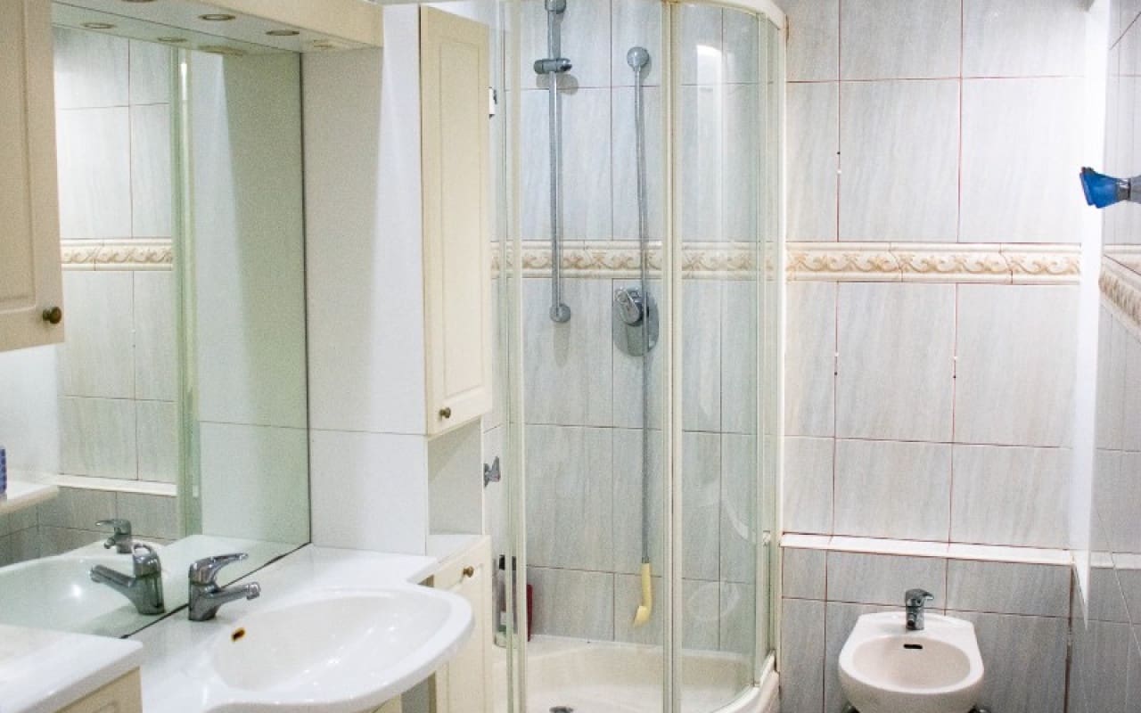 7 Zimmer Villa zu verkaufen in La Manga del Mar Menor mit Pool - 990.000 € (Ref: 9805550)