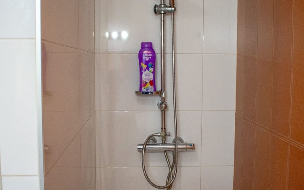 7 Zimmer Villa zu verkaufen in La Manga del Mar Menor mit Pool - 990.000 € (Ref: 9805550)