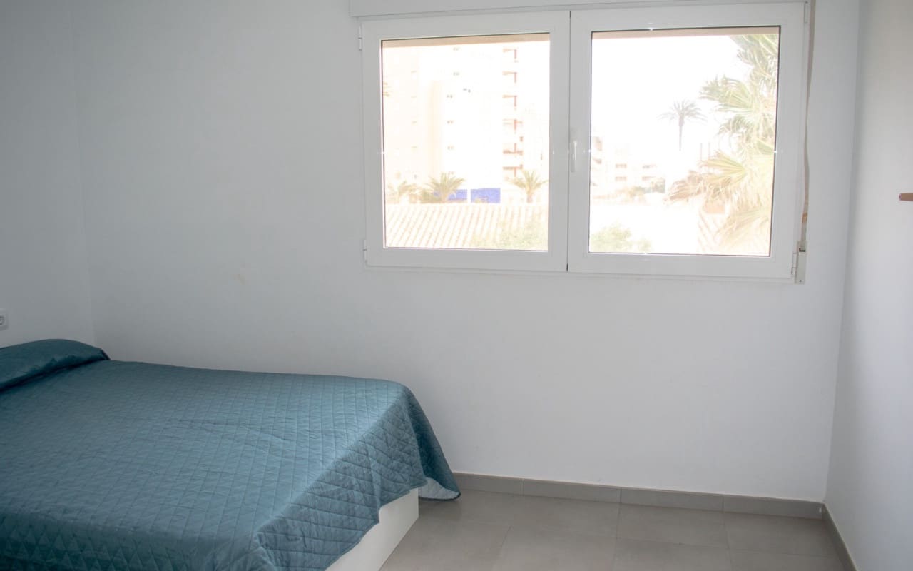 7 Zimmer Villa zu verkaufen in La Manga del Mar Menor mit Pool - 990.000 € (Ref: 9805550)