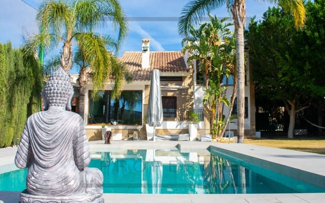 2 sovrum Villa till salu i Algorfa med pool - 1 100 000 € (Ref: 9805551)