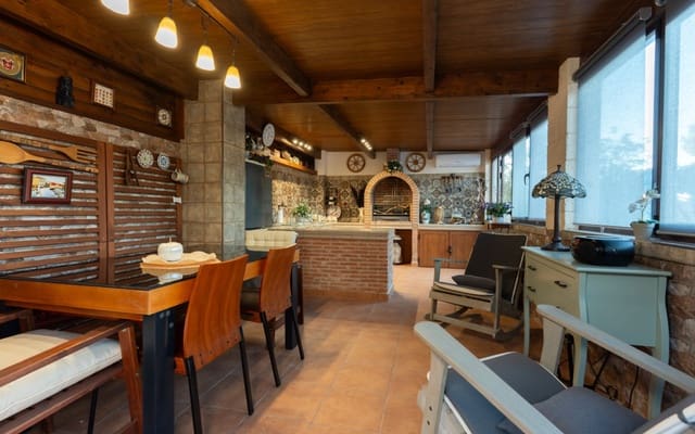 7 Zimmer Doppelhaus zu verkaufen in Los Balcones mit Pool - 930.000 € (Ref: 9805552)