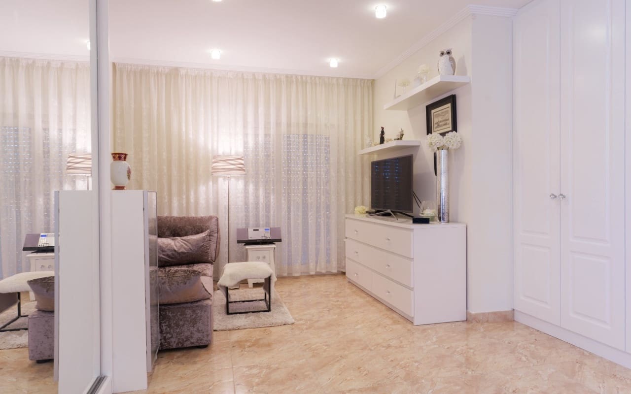 7 Zimmer Doppelhaus zu verkaufen in Los Balcones mit Pool - 930.000 € (Ref: 9805552)