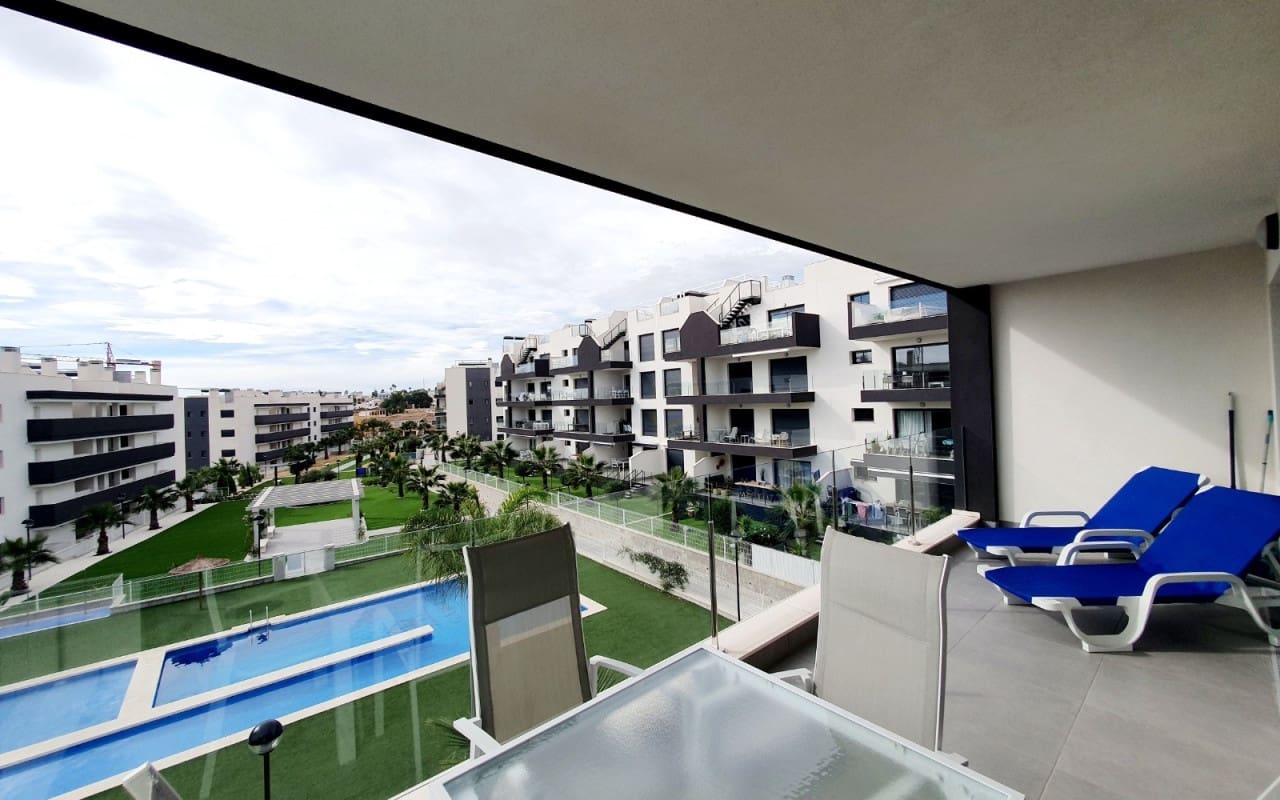 2 chambre Appartement à vendre à Villamartin avec piscine - 249 900 € (Ref: 9814716)