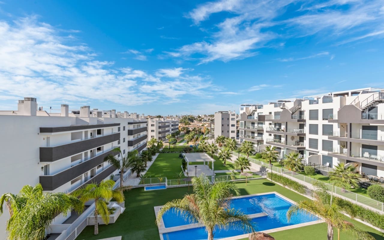 2 camera da letto Attico in vendita in Villamartin con piscina - 319.900 € (Rif: 9823590)