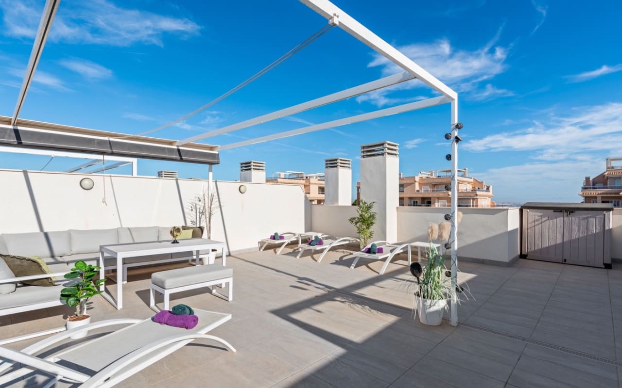 2 camera da letto Attico in vendita in Villamartin con piscina - 319.900 € (Rif: 9823590)