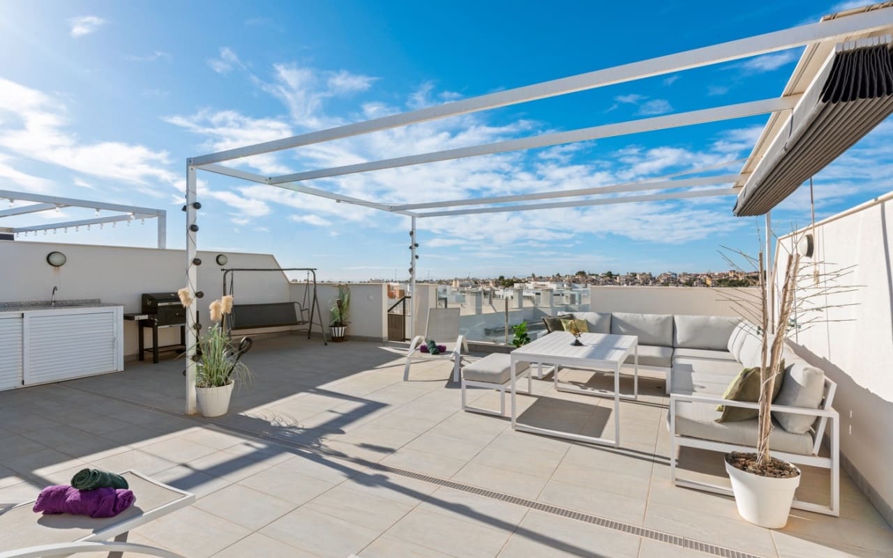 2 camera da letto Attico in vendita in Villamartin con piscina - 319.900 € (Rif: 9823590)