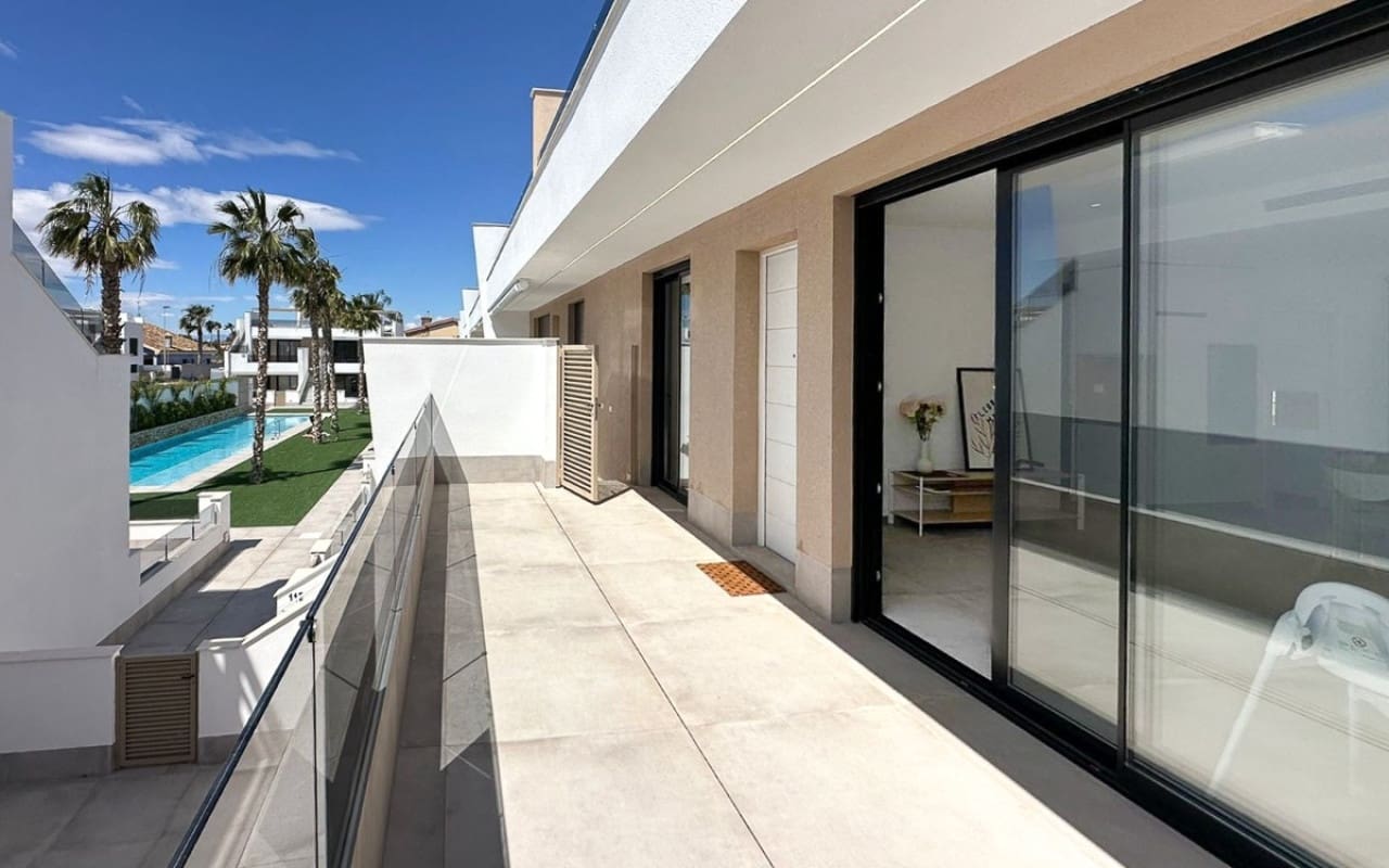 Ático de 3 habitaciones en Lo Pagan en venta con piscina - 325.000 € (Ref: 9823591)