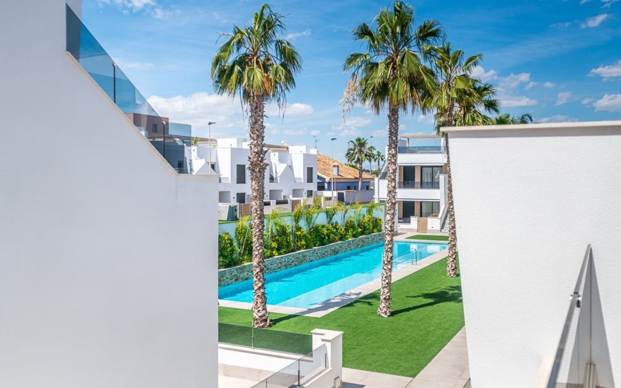 Ático de 3 habitaciones en Lo Pagan en venta con piscina - 325.000 € (Ref: 9823591)