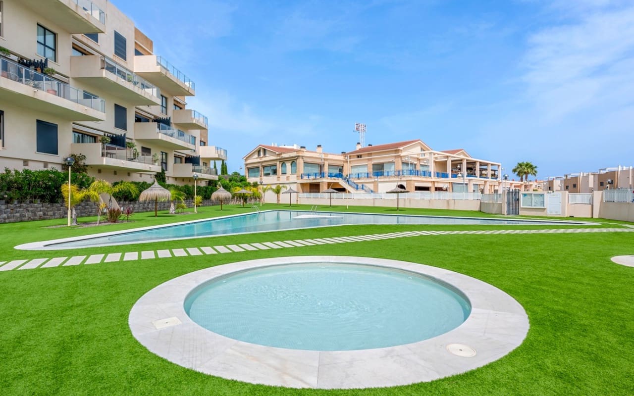 2 bedroom Apartment for sale in La Zenia with pool - € 249,900 (Ref: 9823593)