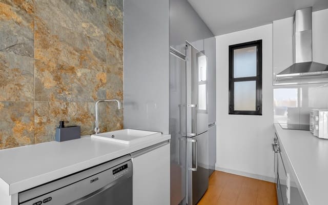 2 makuuhuone Huoneisto myytävänä paikassa La Zenia, Orihuela mukana uima-altaan - 249 900 € (Ref: 9823593)