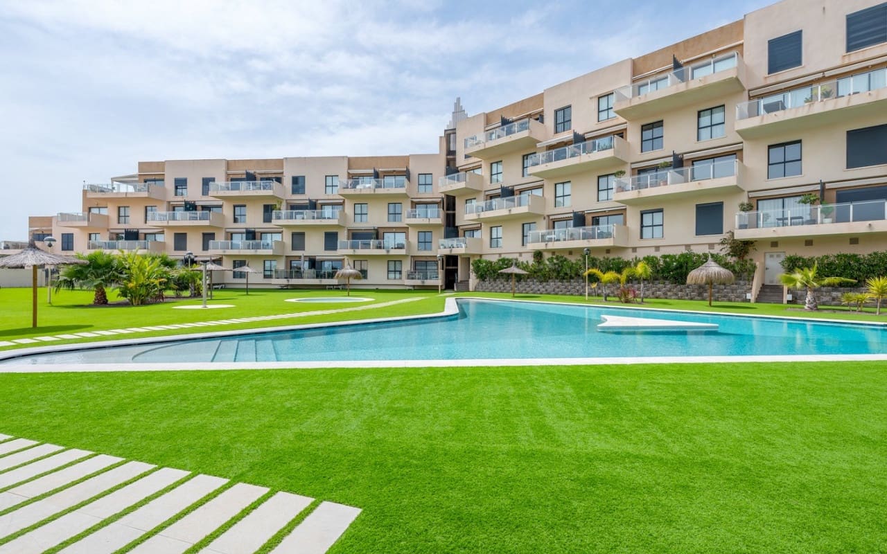 2 bedroom Apartment for sale in La Zenia with pool - € 249,900 (Ref: 9823593)