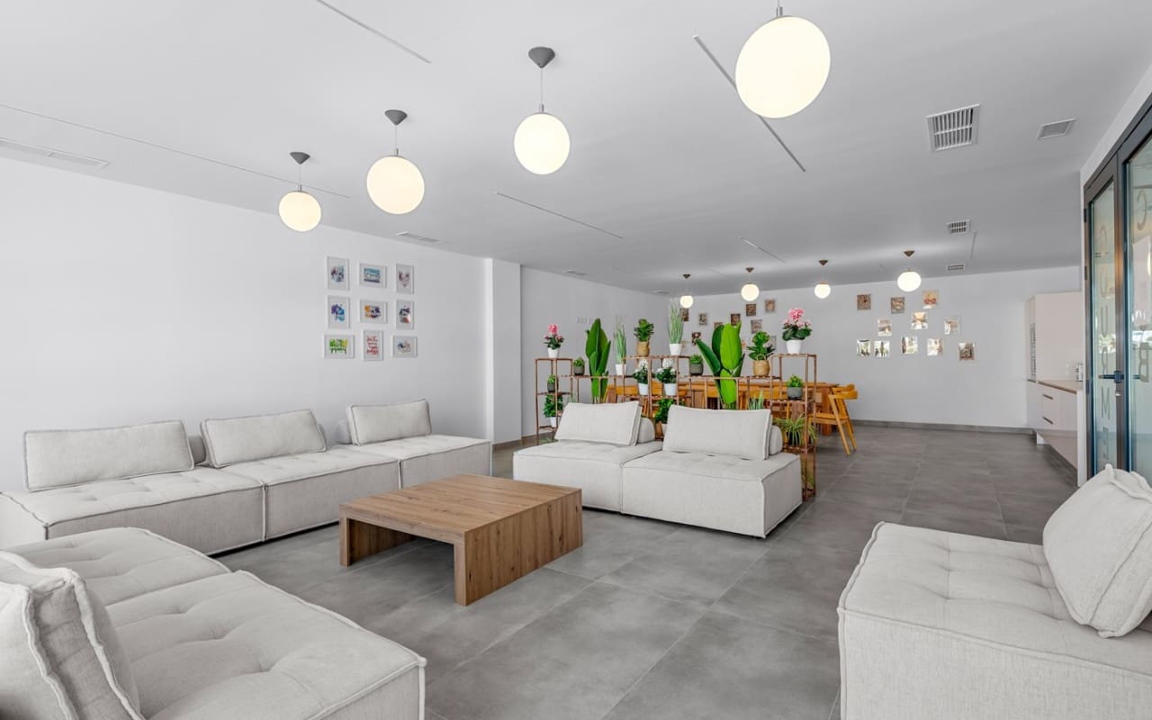 3 bedroom Apartment for sale in Dehesa de Campoamor with pool - € 349,000 (Ref: 9823594)