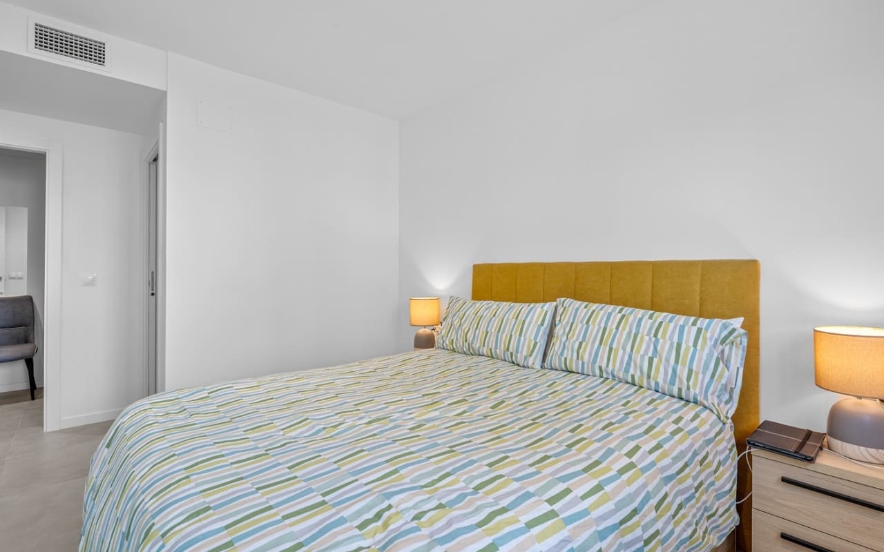 3 bedroom Apartment for sale in Dehesa de Campoamor with pool - € 349,000 (Ref: 9823594)