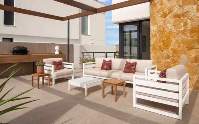 4 Zimmer Villa zu verkaufen in Campoamor, Orihuela mit Pool Garage - 1.160.000 € (Ref: 9829757)