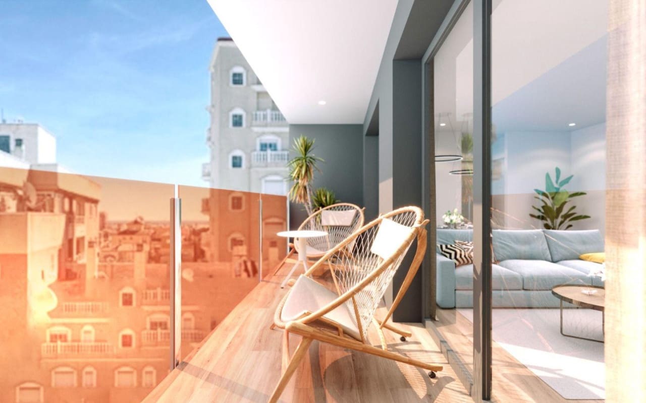 2 sypialnia Penthouse na sprzedaż w Torrevieja z basenem - 349 000 € (Ref: 9843757)