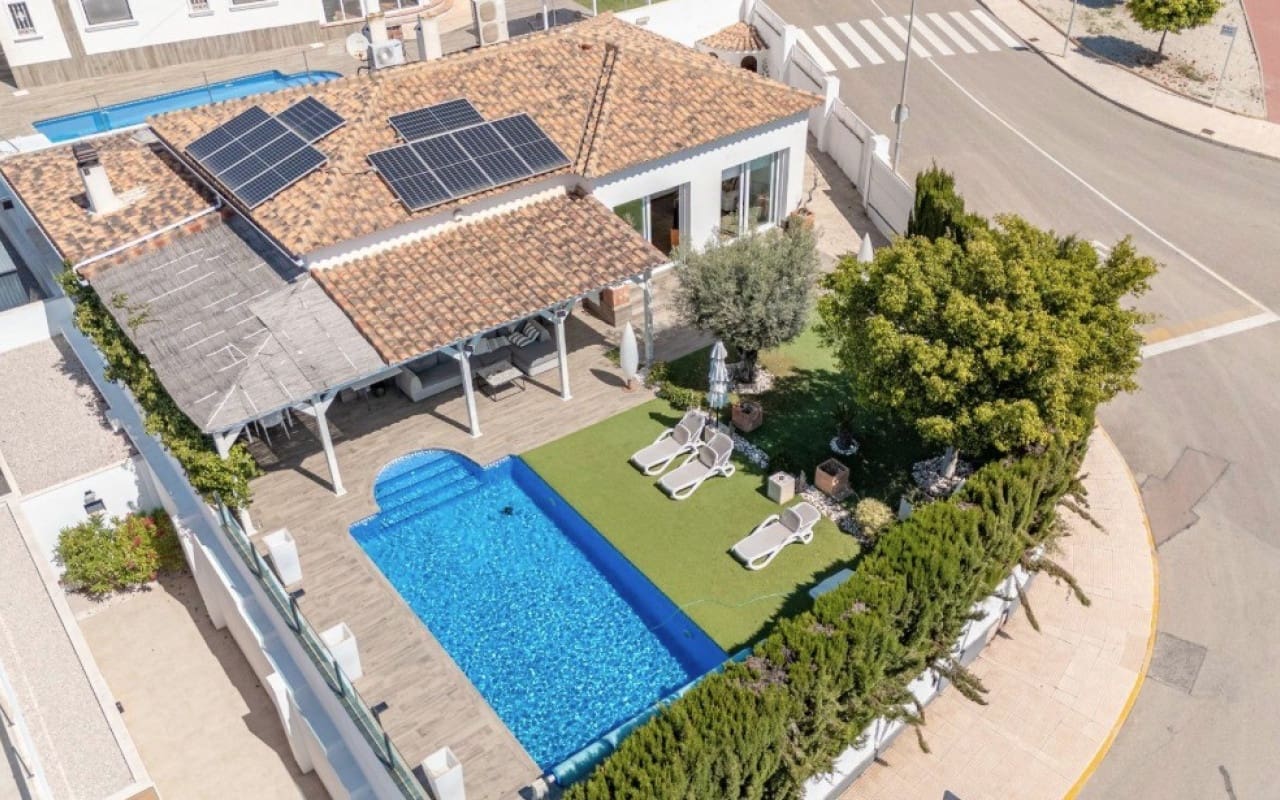 3 chambre Villa/Maison à vendre à San Fulgencio avec piscine garage - 495 000 € (Ref: 9848329)