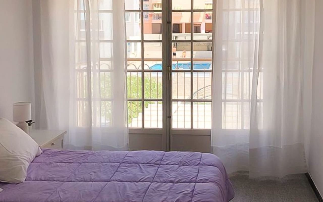 Adosado de 3 habitaciones en Santa Pola en venta - 280.000 € (Ref: 9849843)
