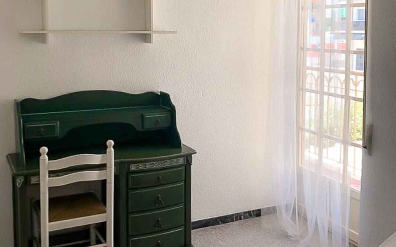 Adosado de 3 habitaciones en Santa Pola en venta - 280.000 € (Ref: 9849843)