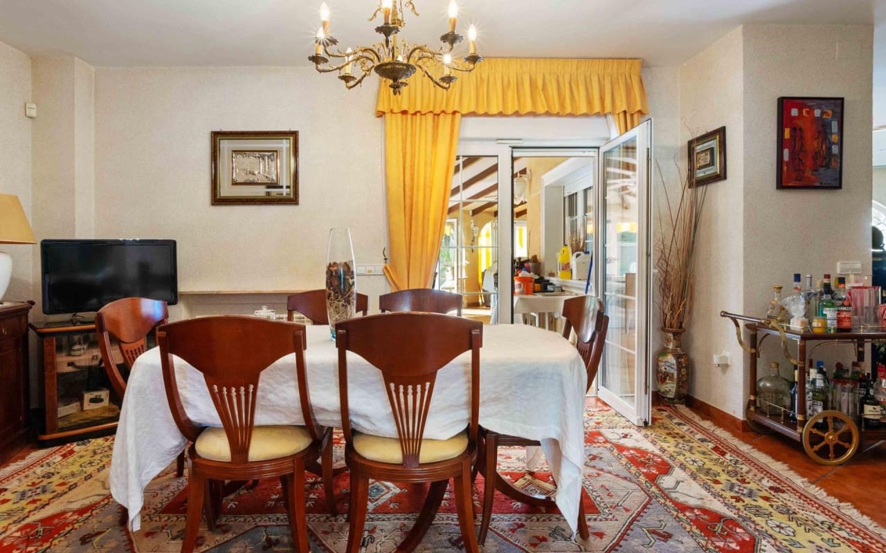 3 bedroom Villa for sale in Cabo Roig with pool - € 1,550,000 (Ref: 9849844)