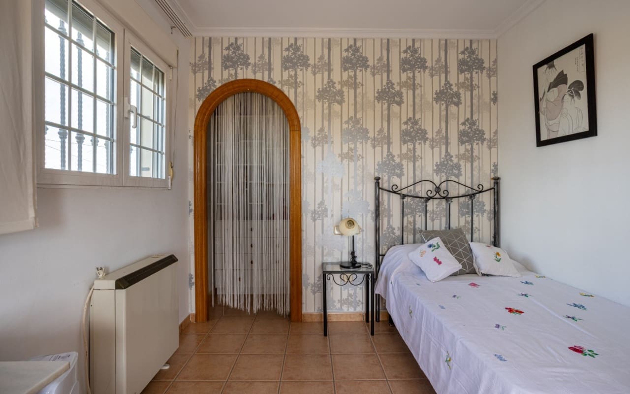 5 soveværelse Villa til salg i La Hoya med swimmingpool - € 510.000 (Ref: 9849845)