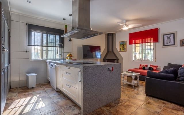 5 soveværelse Villa til salg i La Hoya, Elche / Elx med swimmingpool - € 510.000 (Ref: 9849845)