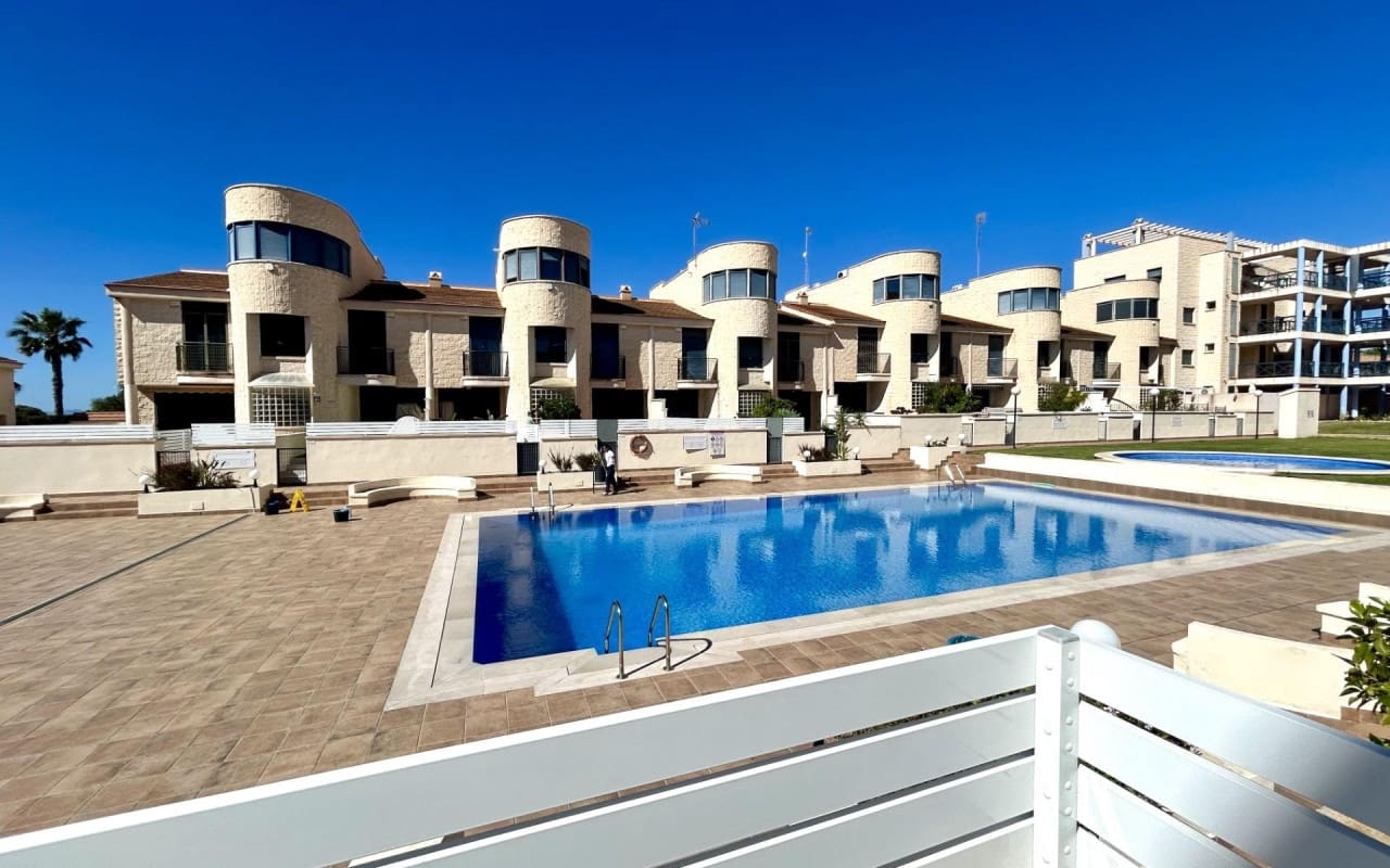 3 bedroom Townhouse for sale in Cabo Roig with pool - € 319,900 (Ref: 9849846)