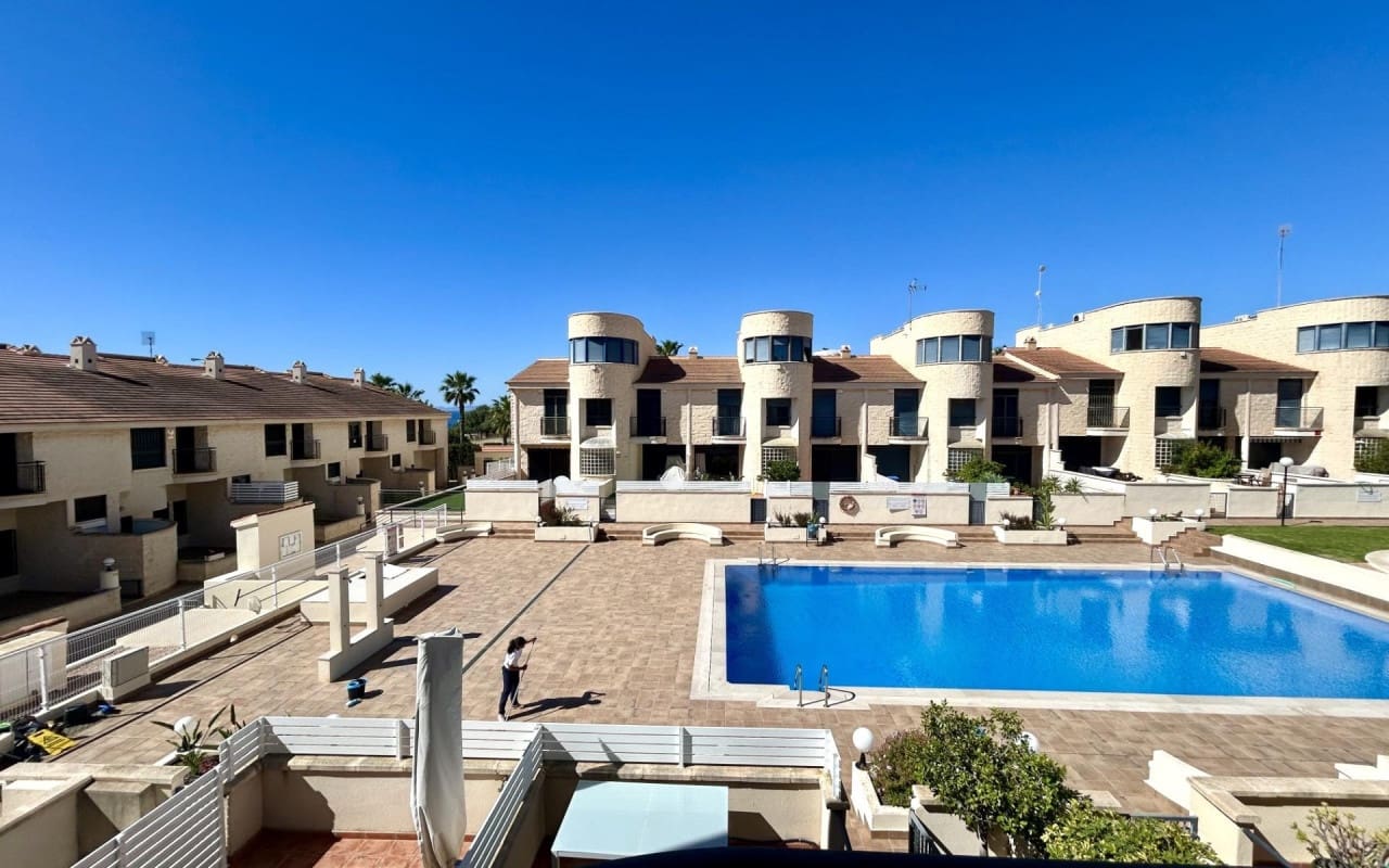 3 bedroom Townhouse for sale in Cabo Roig with pool - € 319,900 (Ref: 9849846)