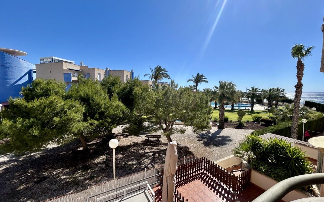3 bedroom Townhouse for sale in Cabo Roig with pool - € 319,900 (Ref: 9849846)