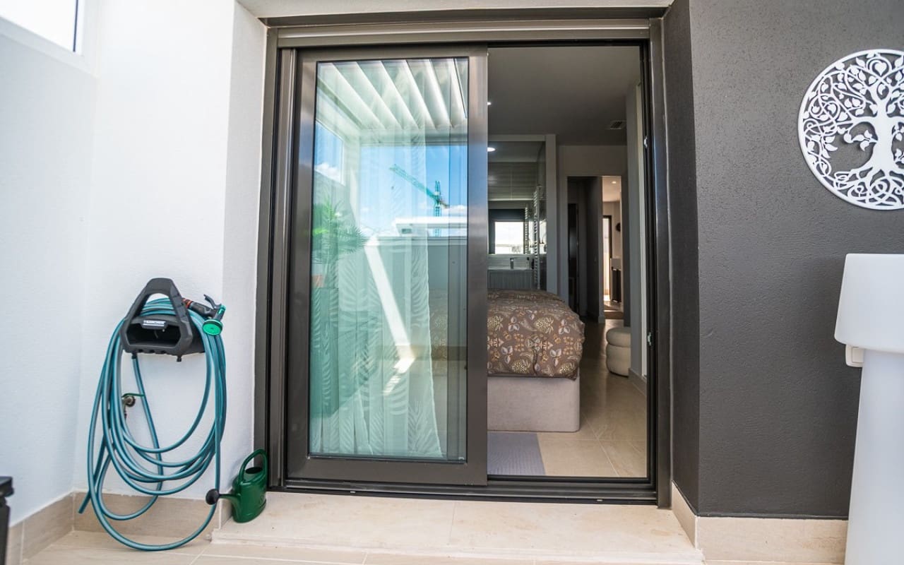 3 sovrum Lägenhet till salu i Los Balcones med pool - 349 000 € (Ref: 9849851)