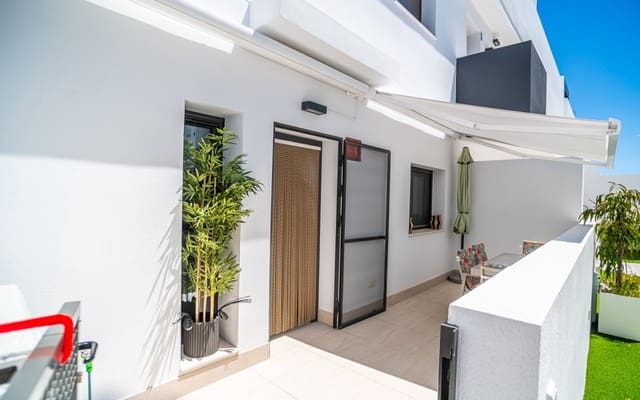 3 soverom Leilighet til salgs i Los Balcones med svømmebasseng - € 349 000 (Ref: 9849851)