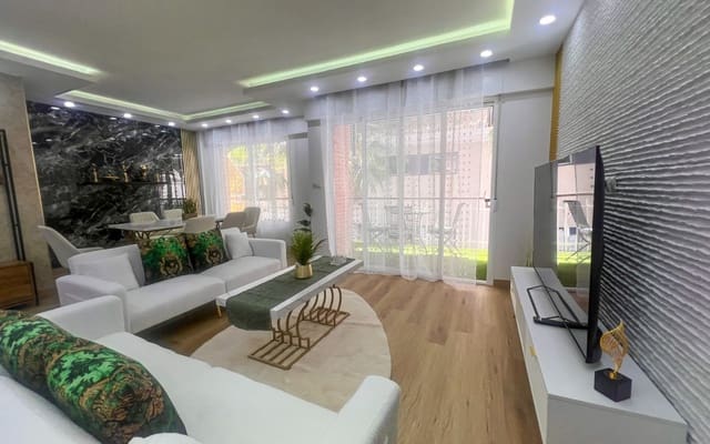 4 chambre Appartement à vendre à Centro - Muelle Pesquero, Torrevieja - 285 000 € (Ref: 9849852)