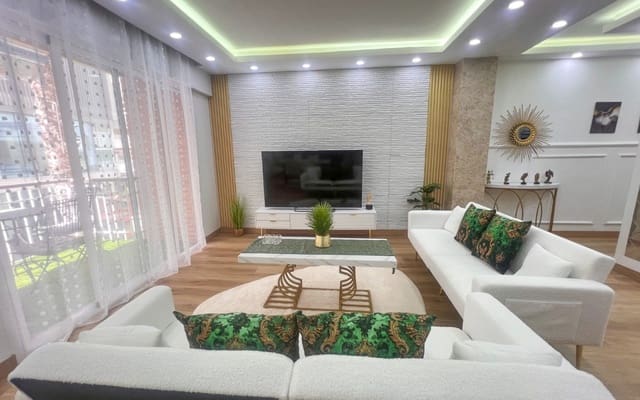 4 chambre Appartement à vendre à Centro - Muelle Pesquero, Torrevieja - 285 000 € (Ref: 9849852)