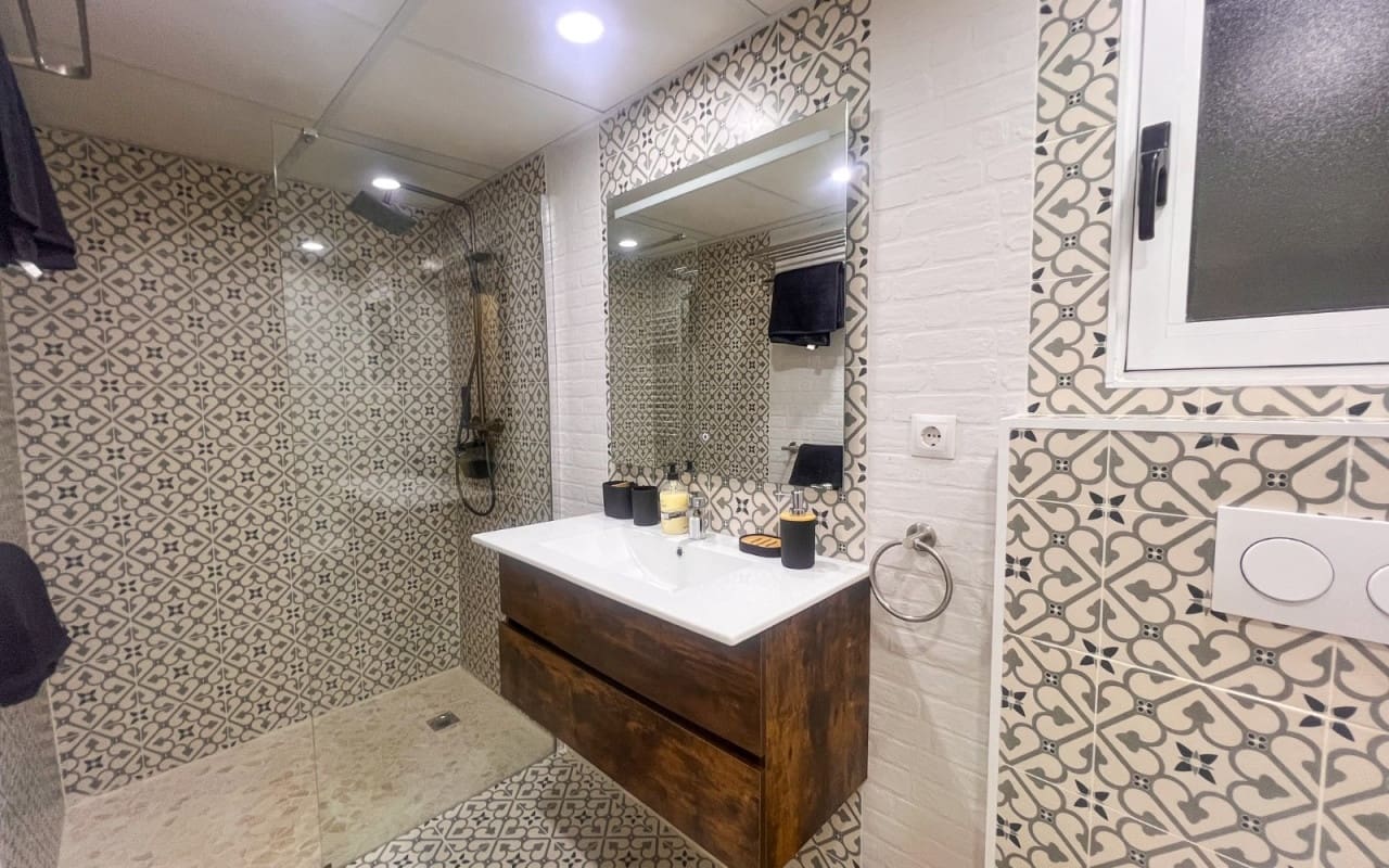 4 chambre Appartement à vendre à Torrevieja - 285 000 € (Ref: 9849852)