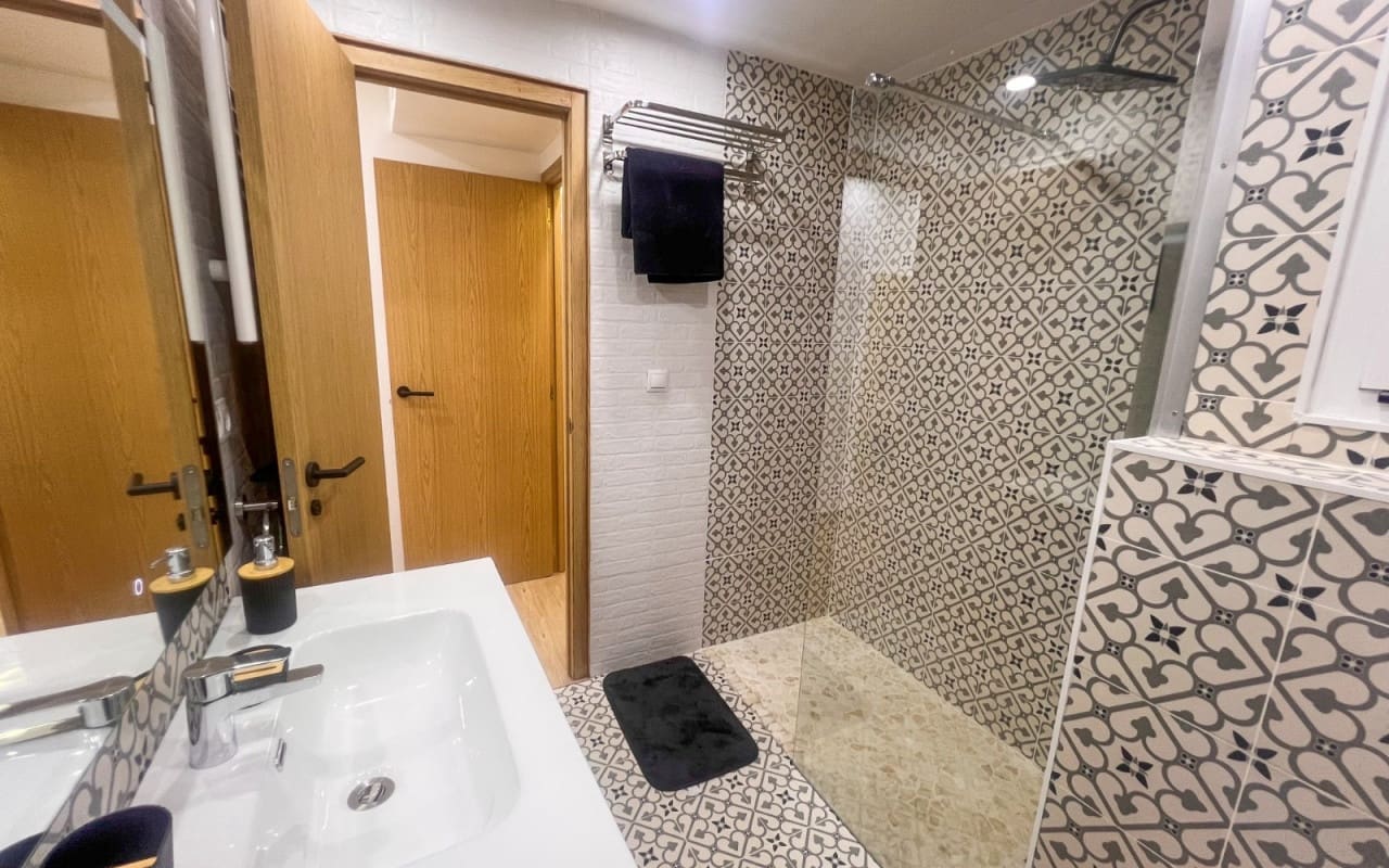 4 chambre Appartement à vendre à Torrevieja - 285 000 € (Ref: 9849852)