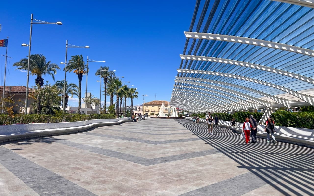 4 chambre Appartement à vendre à Torrevieja - 285 000 € (Ref: 9849852)