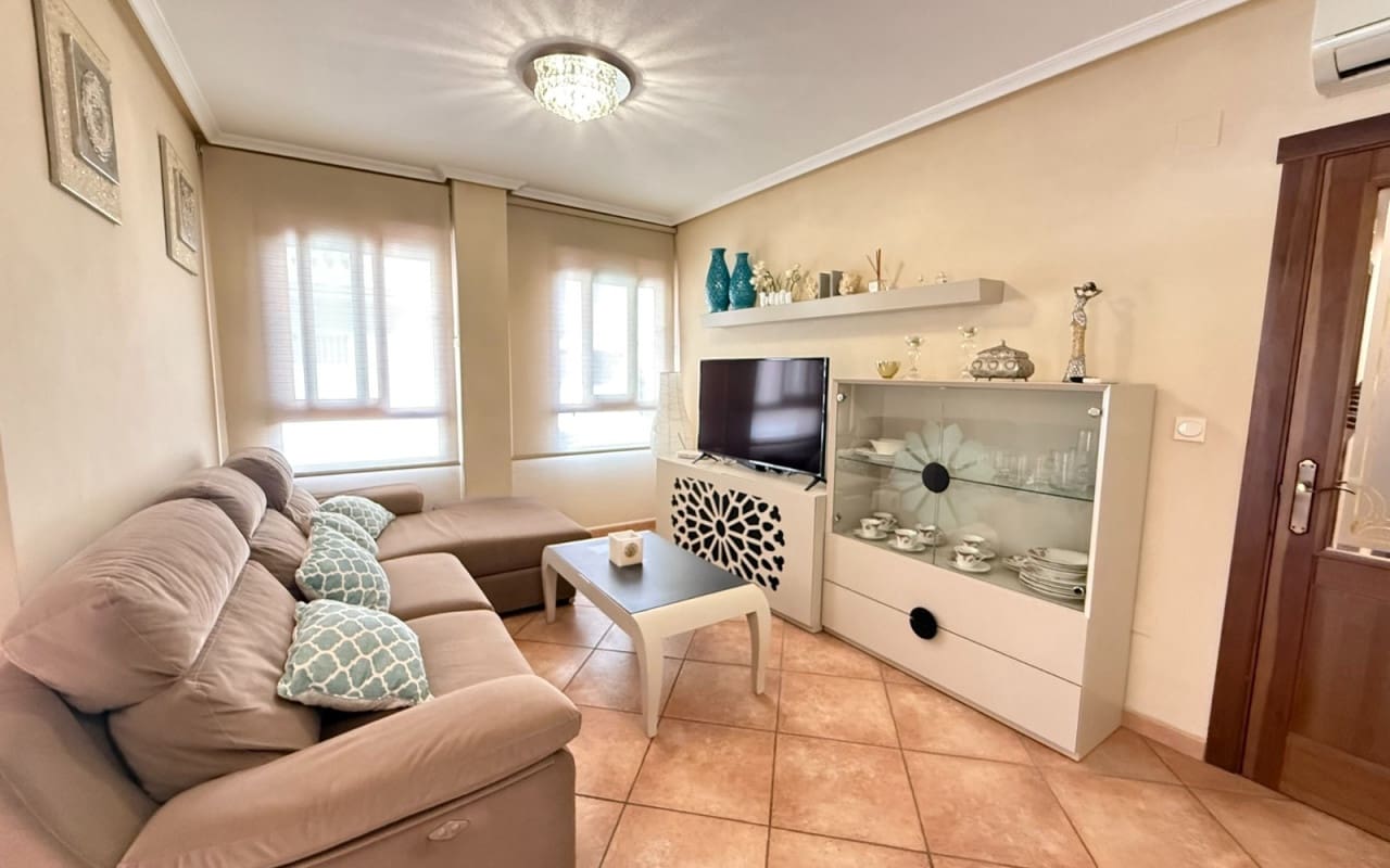 3 soverom Villa til salgs i Rojales med garasje - € 348 000 (Ref: 9852098)