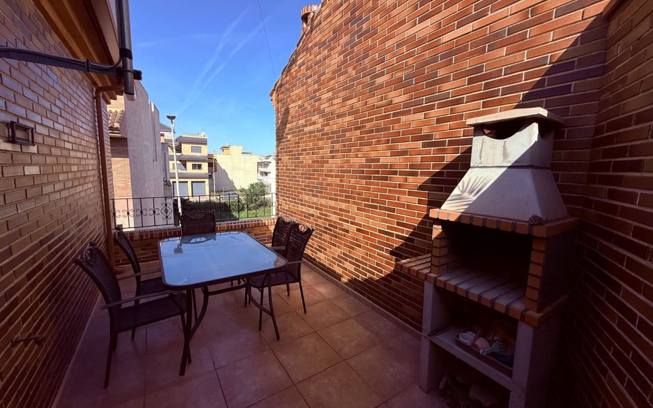 3 soverom Villa til salgs i Rojales med garasje - € 348 000 (Ref: 9852098)