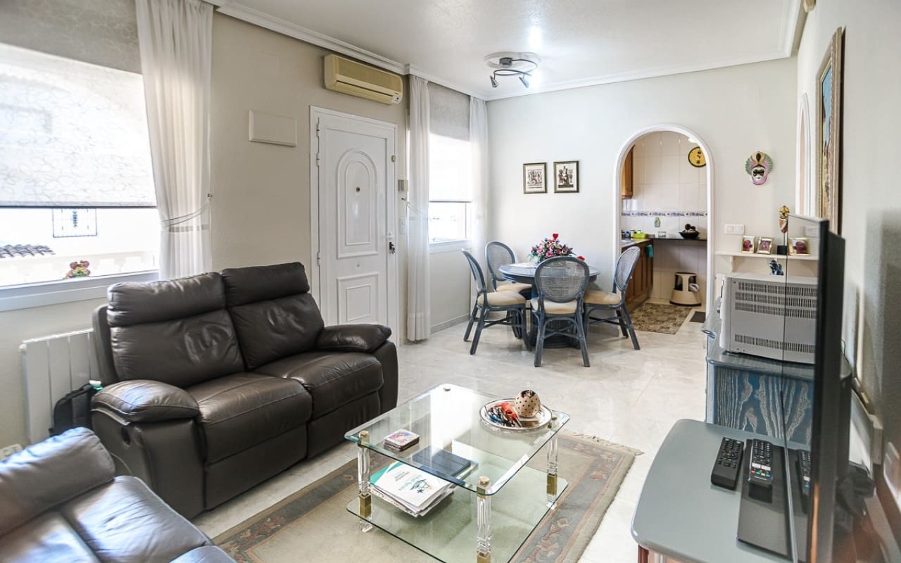 2 soverom Villa til salgs i Los Altos med svømmebasseng - € 285 000 (Ref: 9865518)