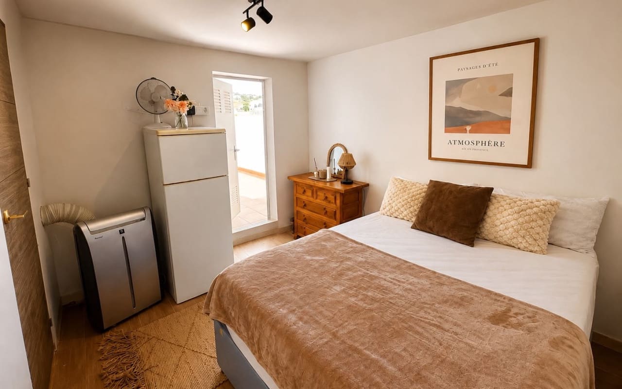 Chalet de 3 habitaciones en La Marquesa en venta con piscina - 299.999 € (Ref: 9874180)