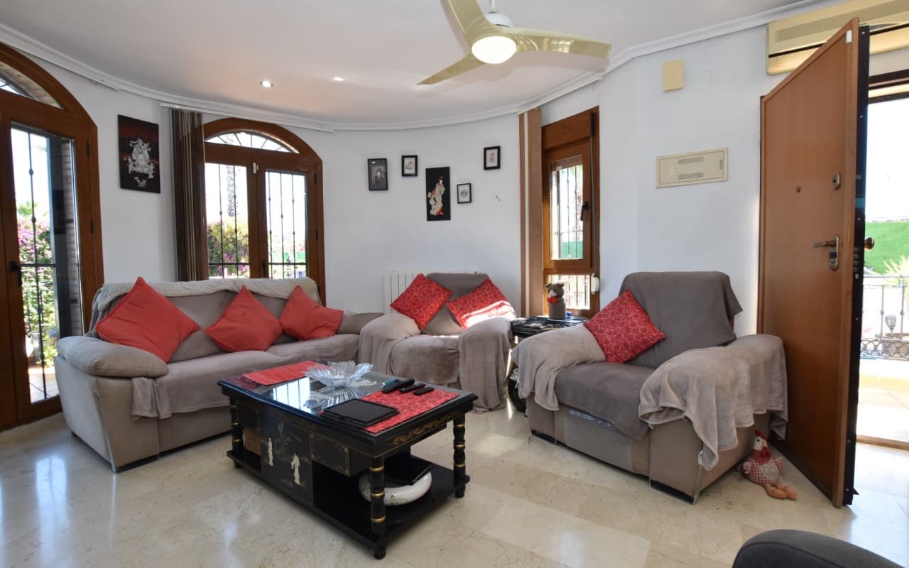 3 camera da letto Villa in vendita in Algorfa con piscina - 395.000 € (Rif: 9876840)