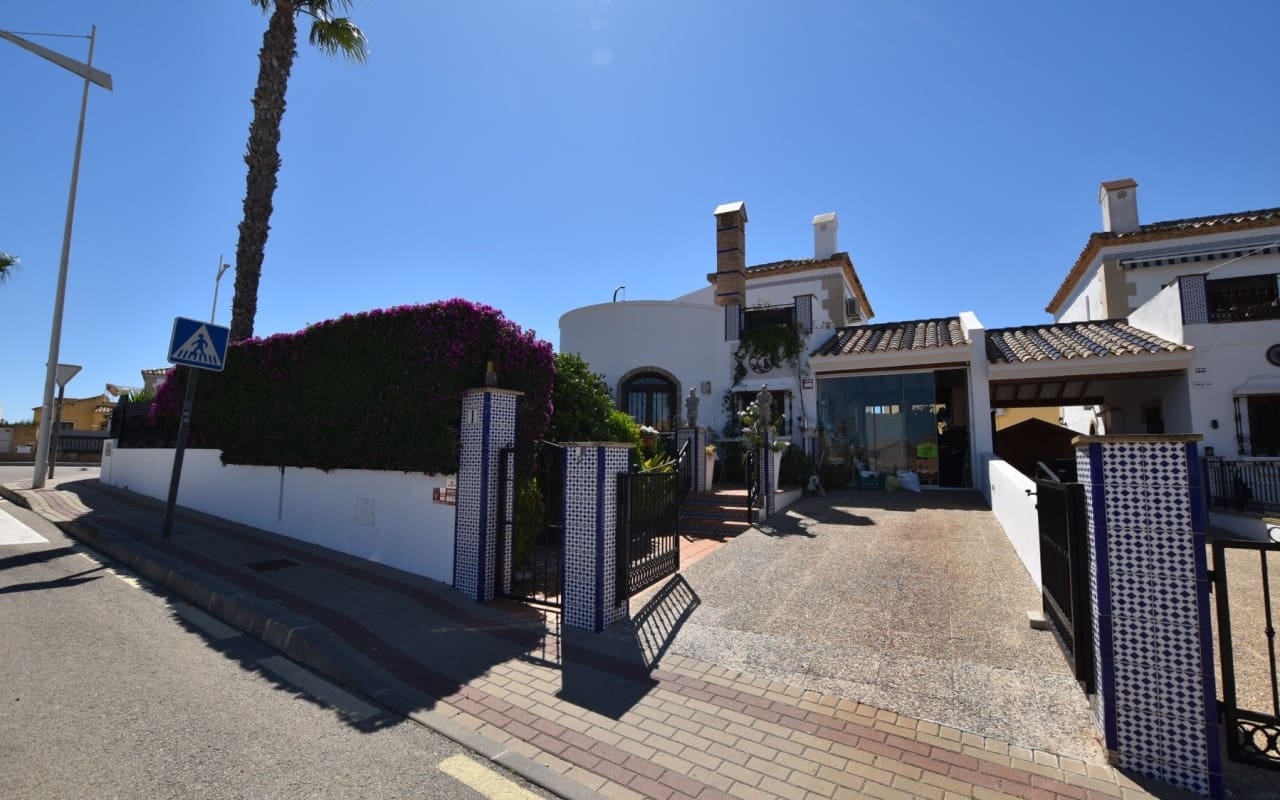 3 camera da letto Villa in vendita in Algorfa con piscina - 395.000 € (Rif: 9876840)