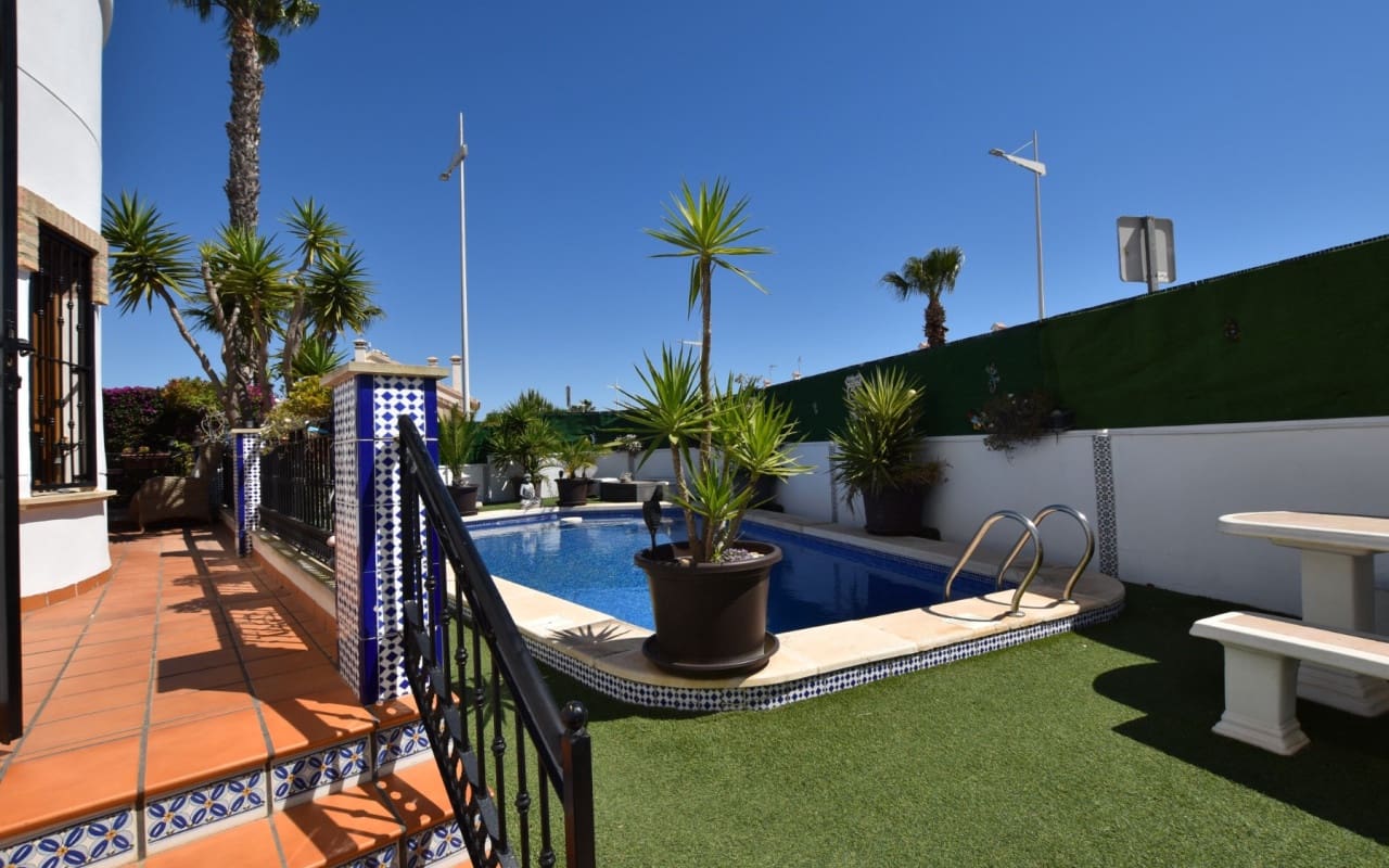 3 camera da letto Villa in vendita in Algorfa con piscina - 395.000 € (Rif: 9876840)