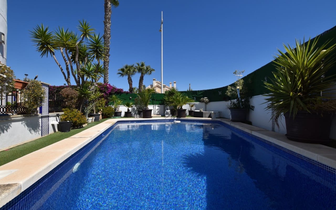 3 camera da letto Villa in vendita in Algorfa con piscina - 395.000 € (Rif: 9876840)
