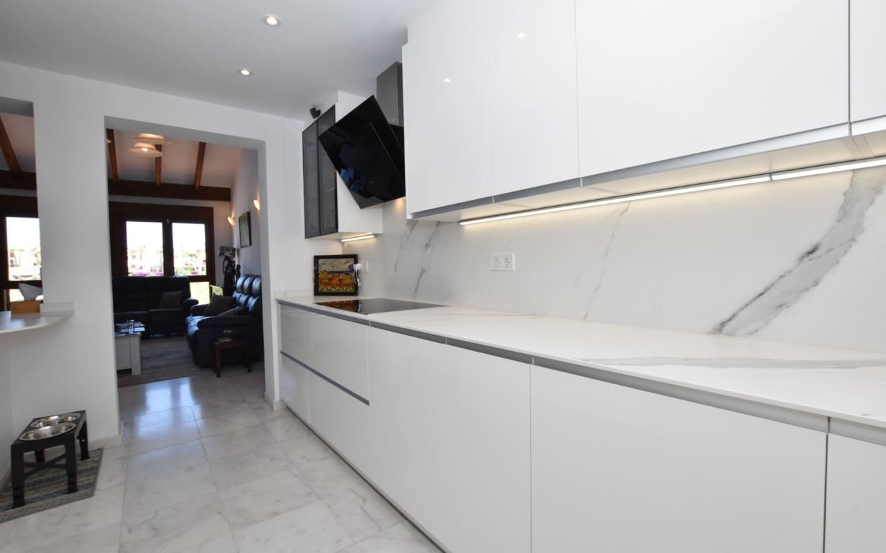 3 chambre Villa/Maison à vendre à Algorfa avec piscine - 495 000 € (Ref: 9876842)