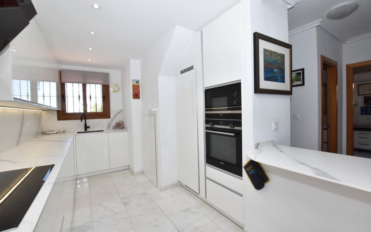 3 chambre Villa/Maison à vendre à Algorfa avec piscine - 495 000 € (Ref: 9876842)