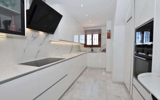 3 chambre Villa/Maison à vendre à Algorfa avec piscine - 495 000 € (Ref: 9876842)