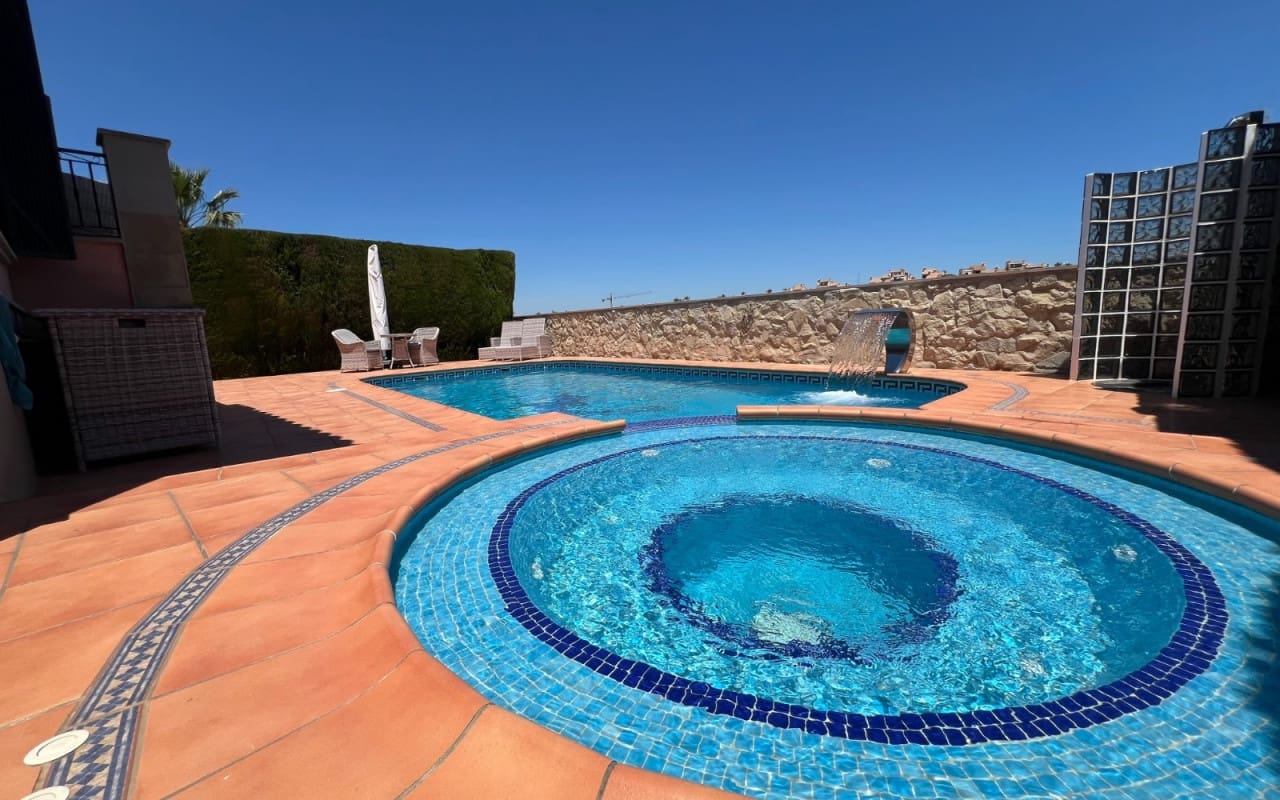 3 chambre Villa/Maison à vendre à Algorfa avec piscine - 495 000 € (Ref: 9876842)