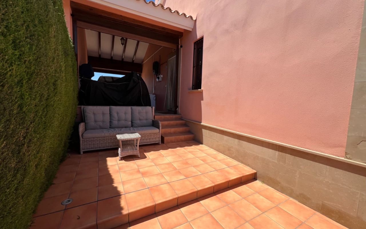 3 chambre Villa/Maison à vendre à Algorfa avec piscine - 495 000 € (Ref: 9876842)